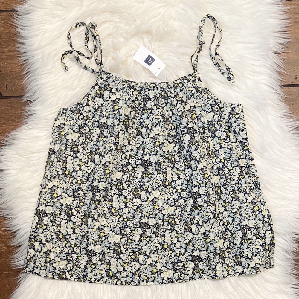 NWT GAP White and Green Sleeveless Camisole with Square Neck